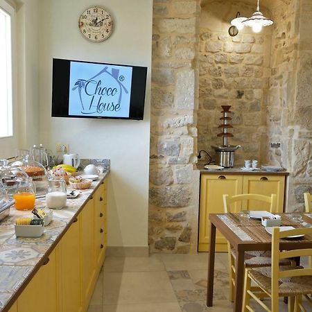 Chocohouse Bed & Breakfast Ragusa Bagian luar foto