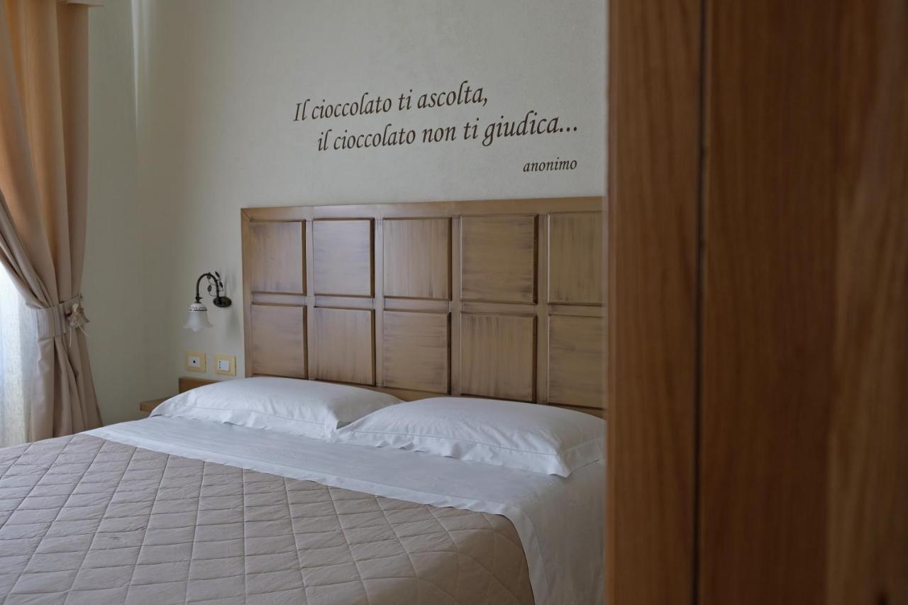 Chocohouse Bed & Breakfast Ragusa Bagian luar foto