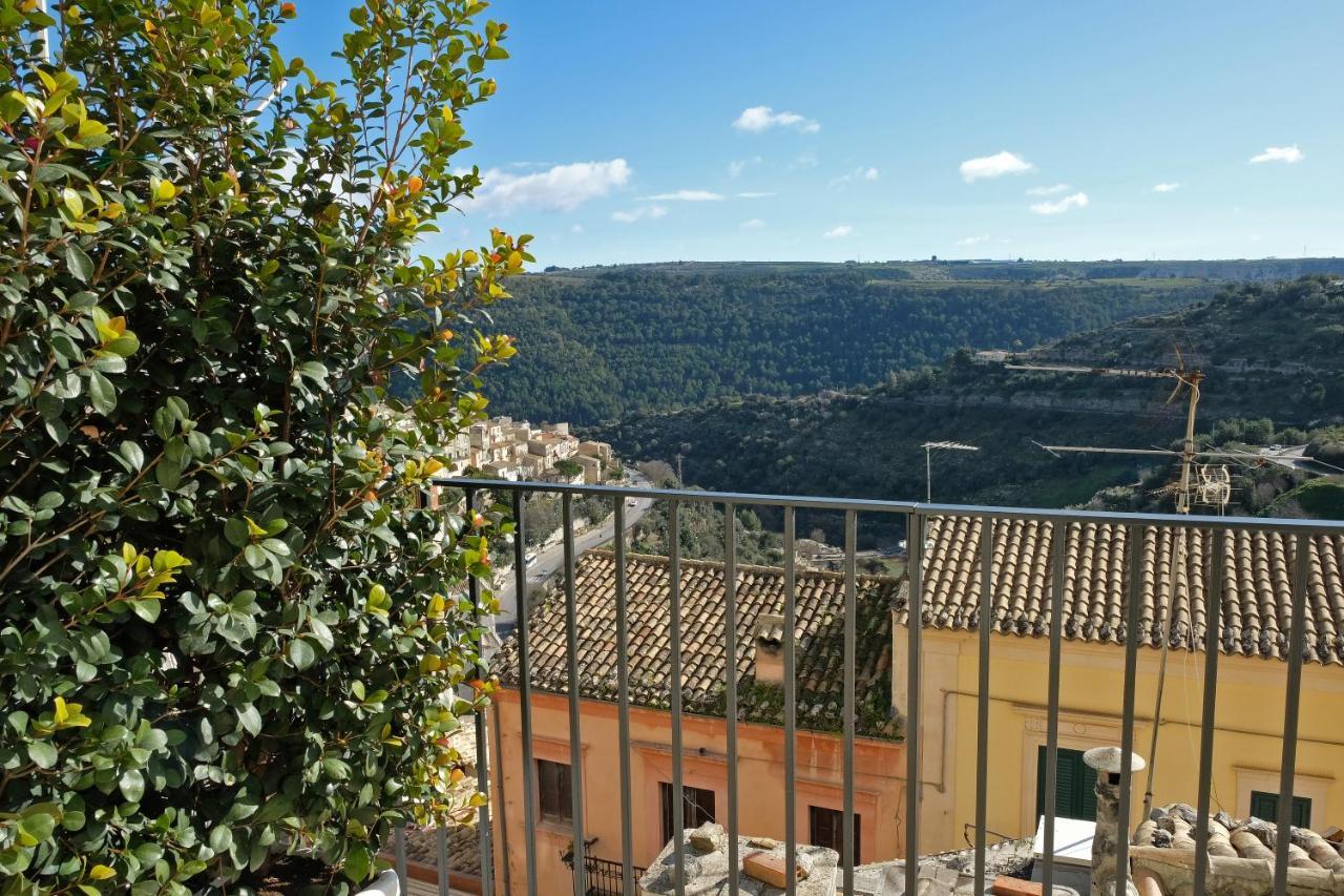 Chocohouse Bed & Breakfast Ragusa Bagian luar foto